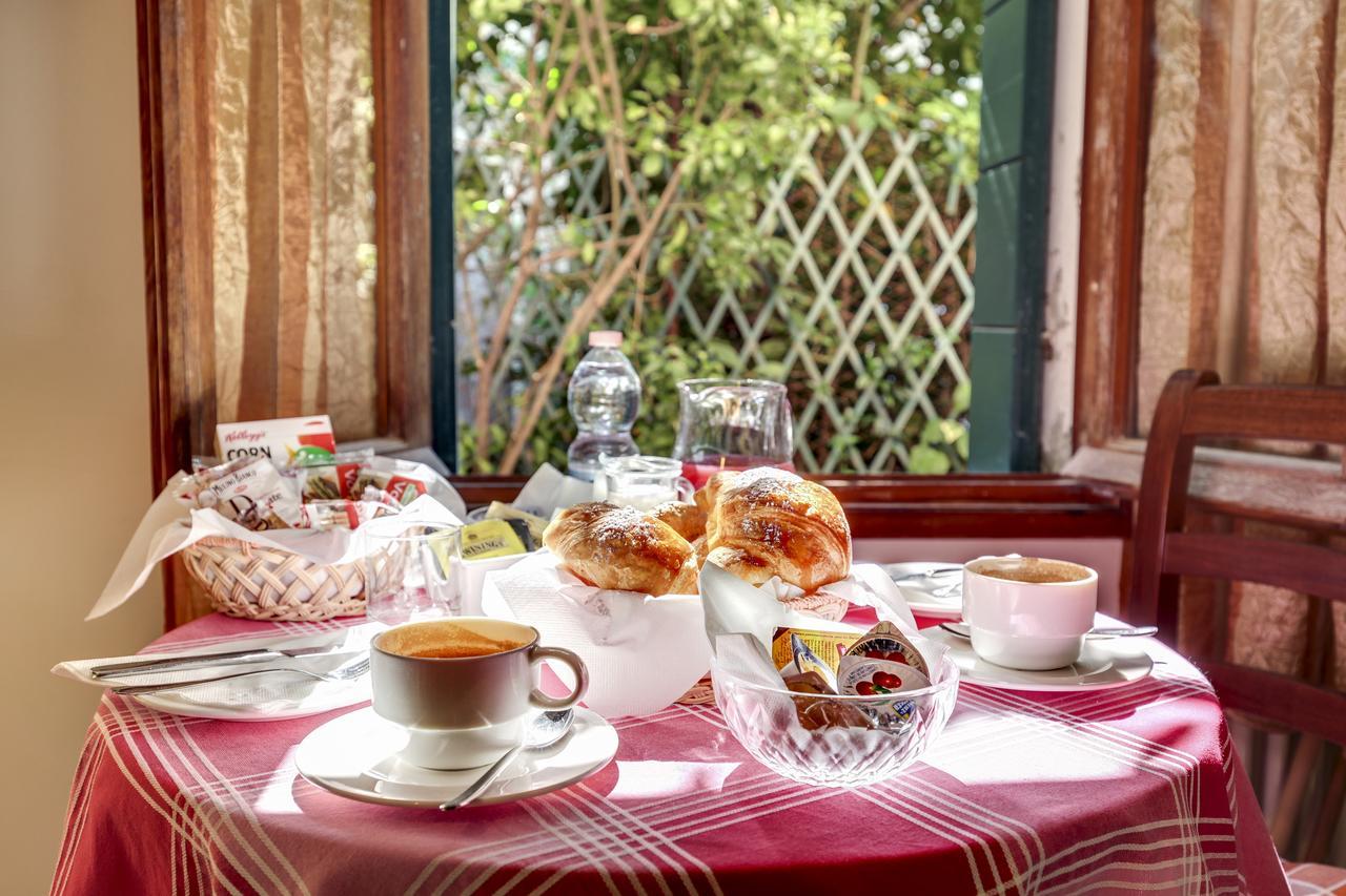 Casa Di Sara Bed and Breakfast Venetië Buitenkant foto