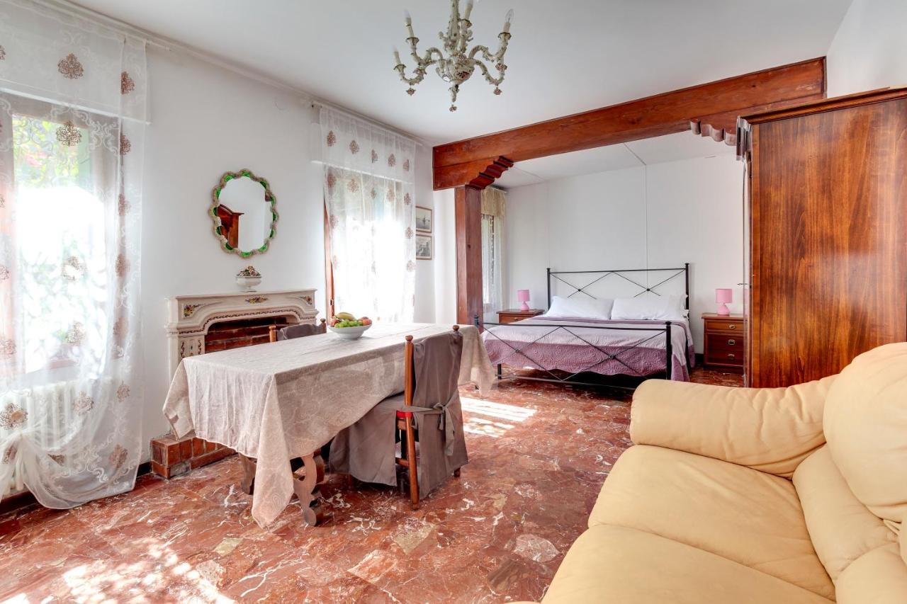 Casa Di Sara Bed and Breakfast Venetië Buitenkant foto