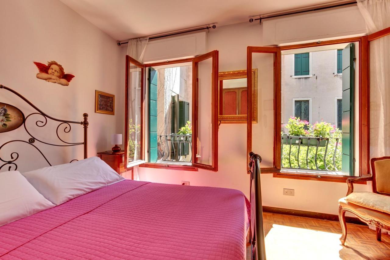Casa Di Sara Bed and Breakfast Venetië Buitenkant foto