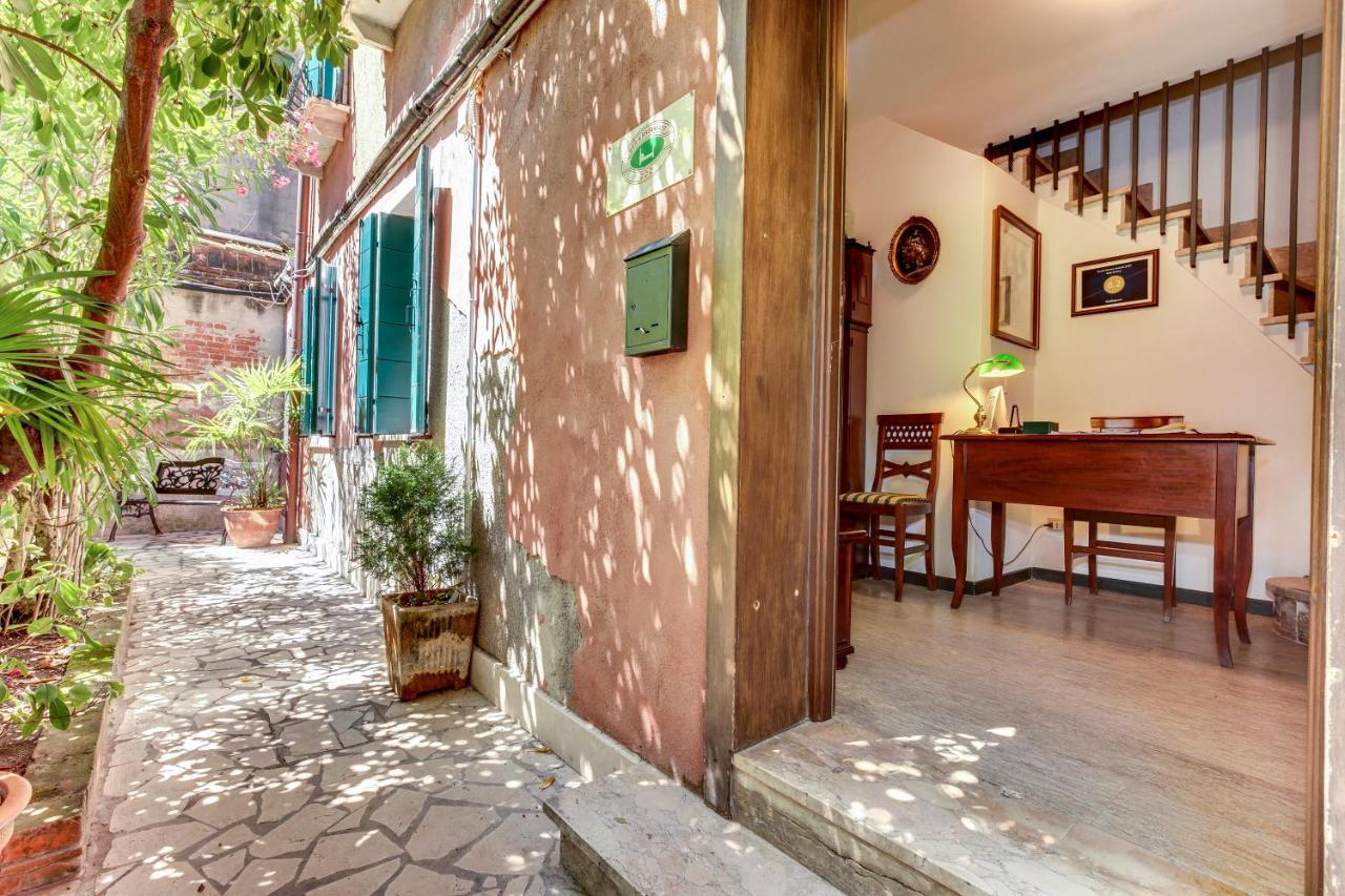 Casa Di Sara Bed and Breakfast Venetië Buitenkant foto